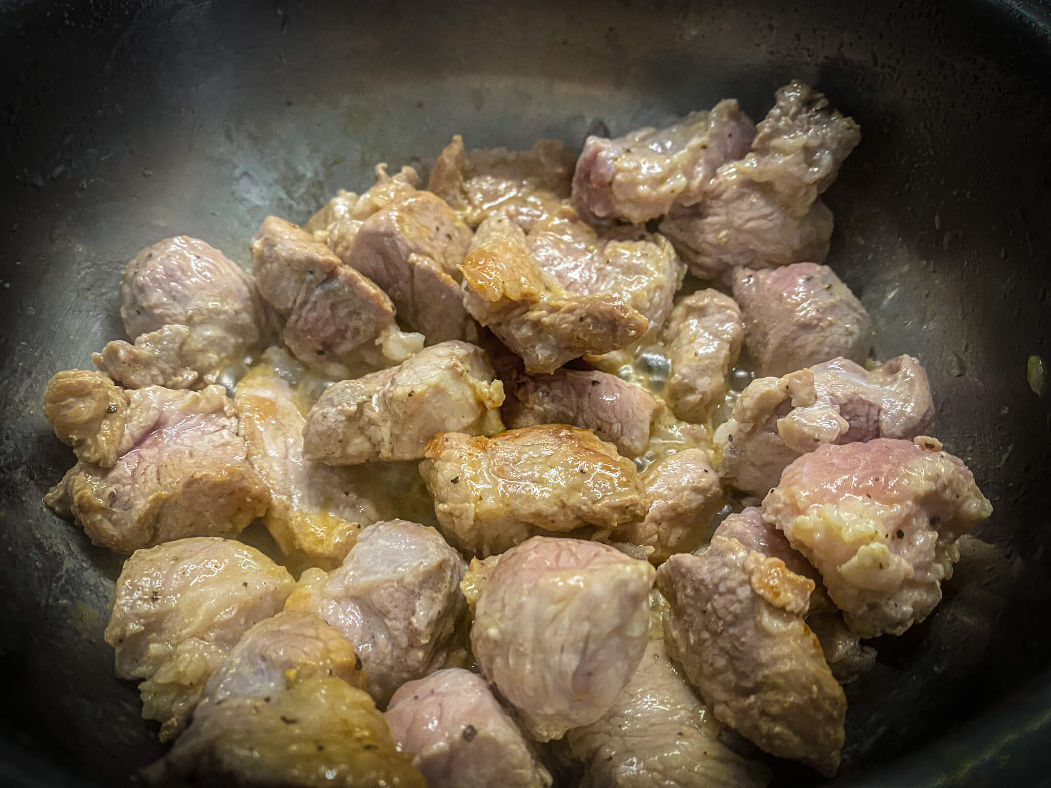 Spanish Lean Pork with Tomato Simmer pork