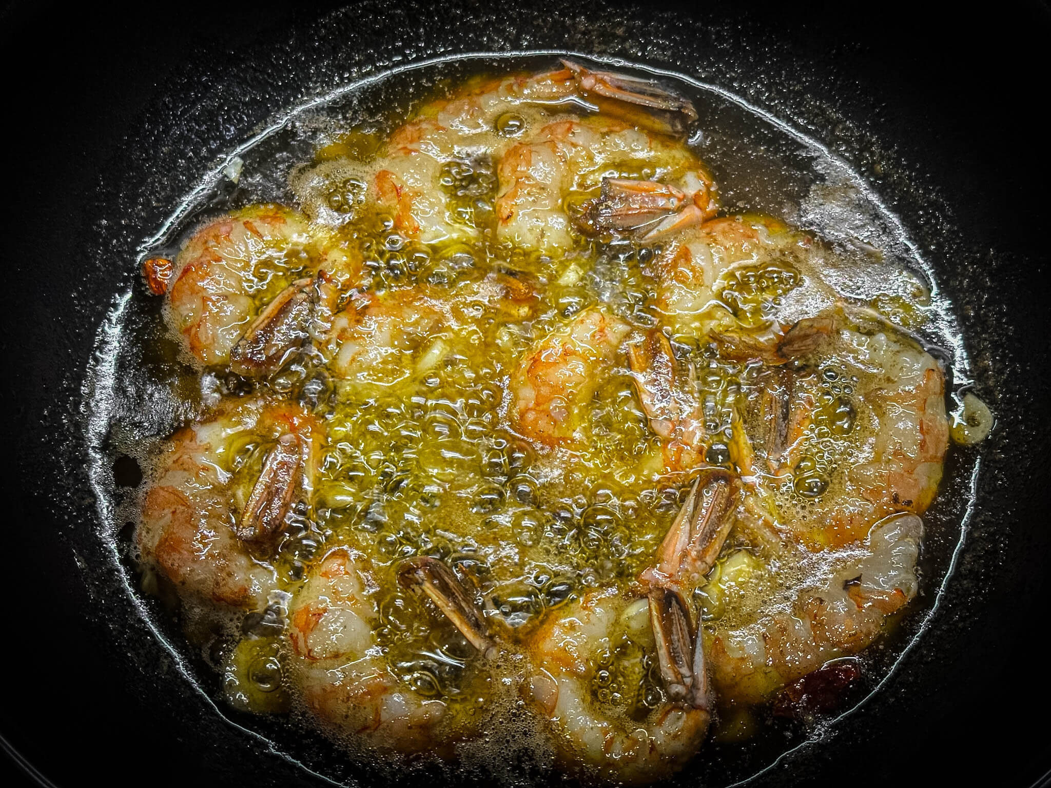 Gambas al ajillo fry shrimps bubbles