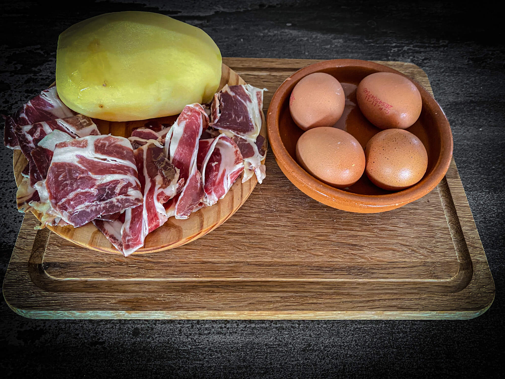 Broken eggs tapa preparation