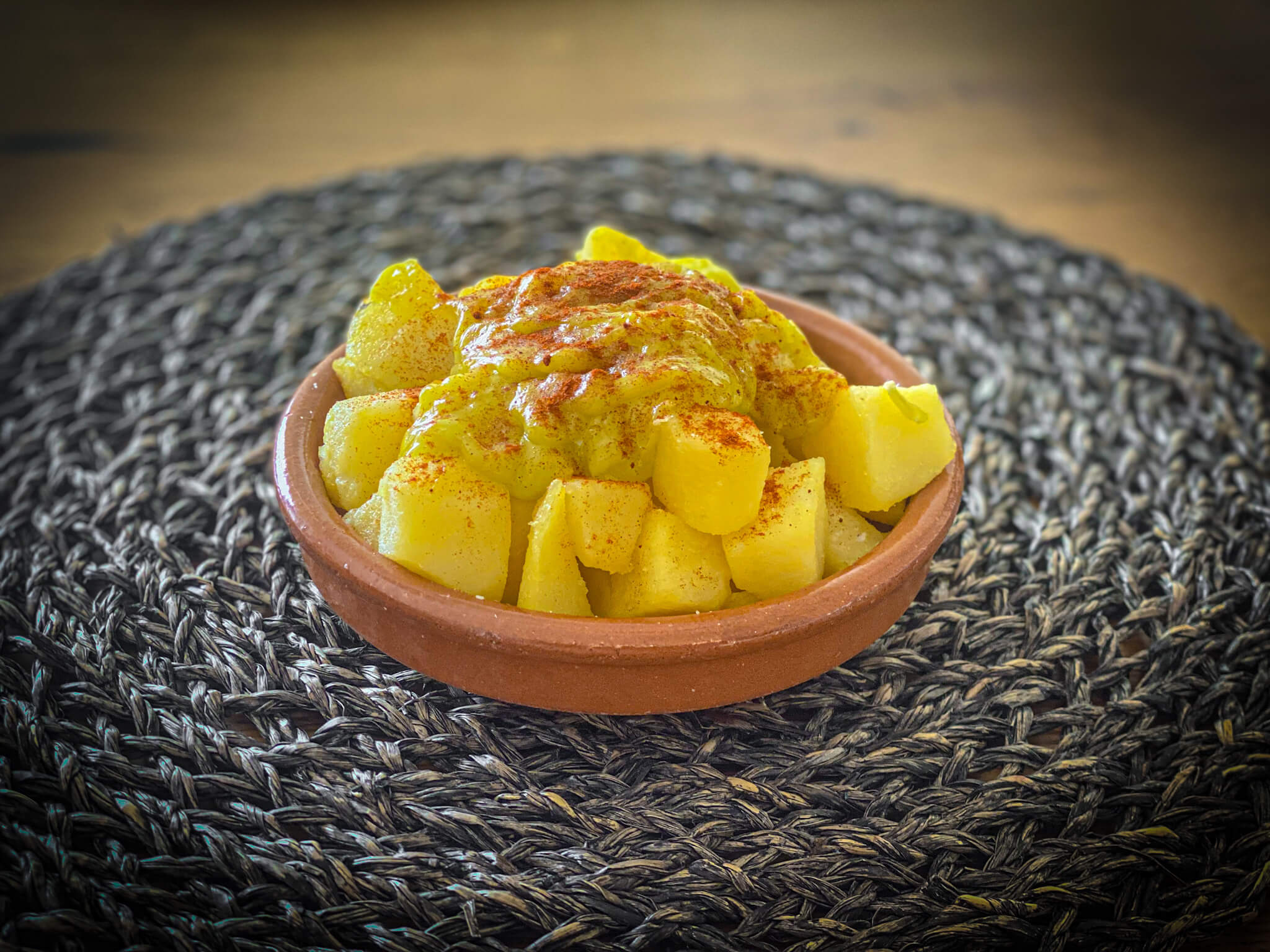 Patatas bravas alioli principal