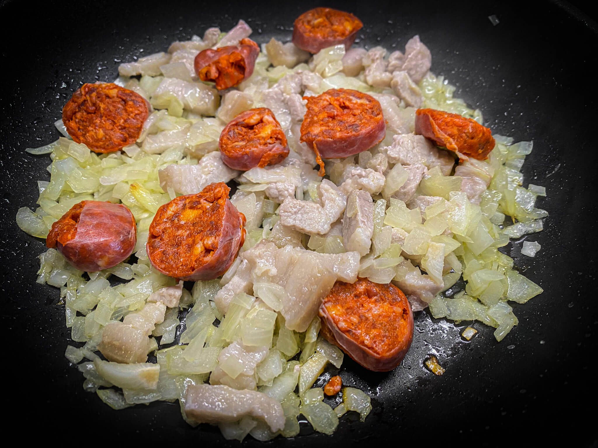 duelos y querbantos fried chorizo