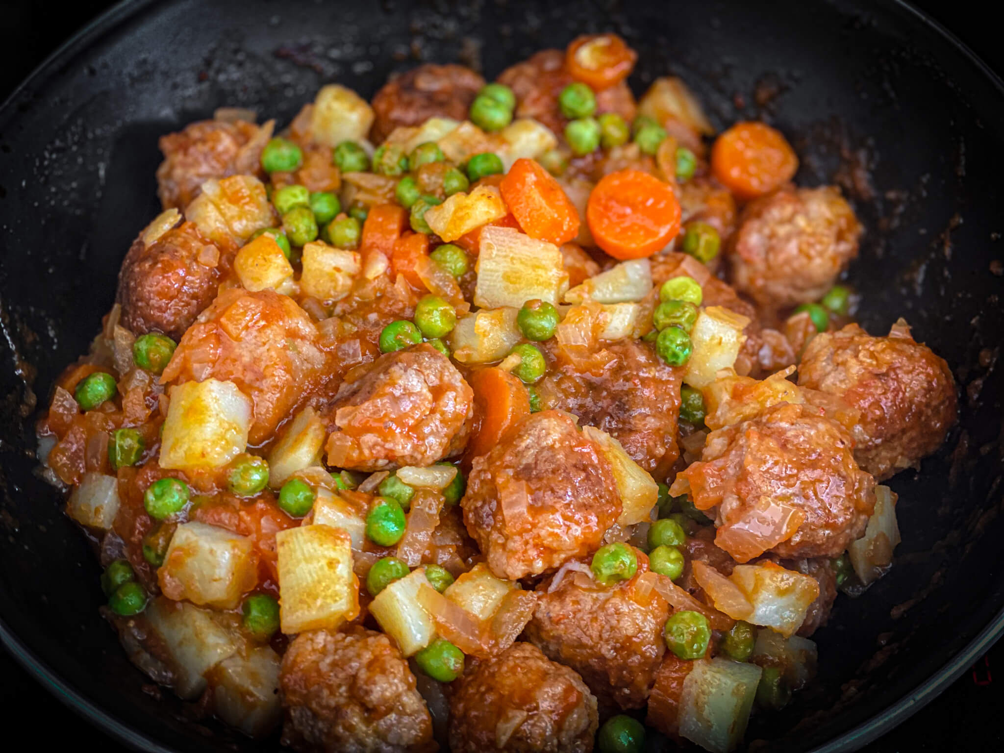 Spanish Meatballs in Vegetable Sauce add veggies