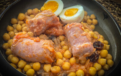 Easy Chickpeas with Catalan Sausage