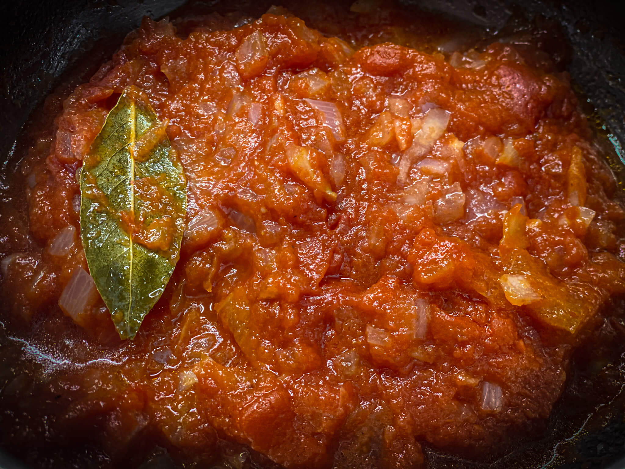 Cod with Tomato Sauce and Chickpeas sofrito 4