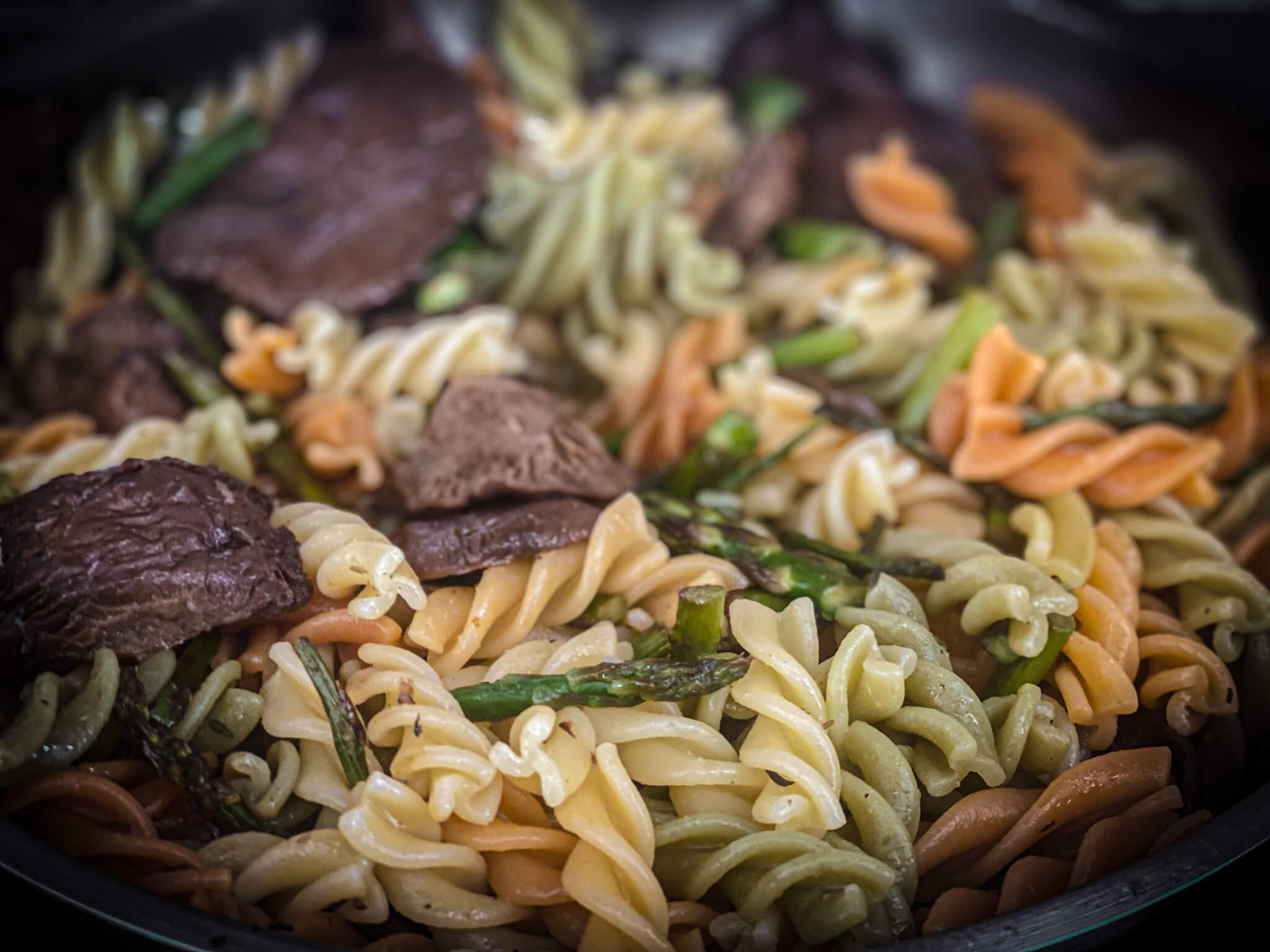 Fusilli Pasta with Asparagus Mushrooms & Manchego pan mix 2