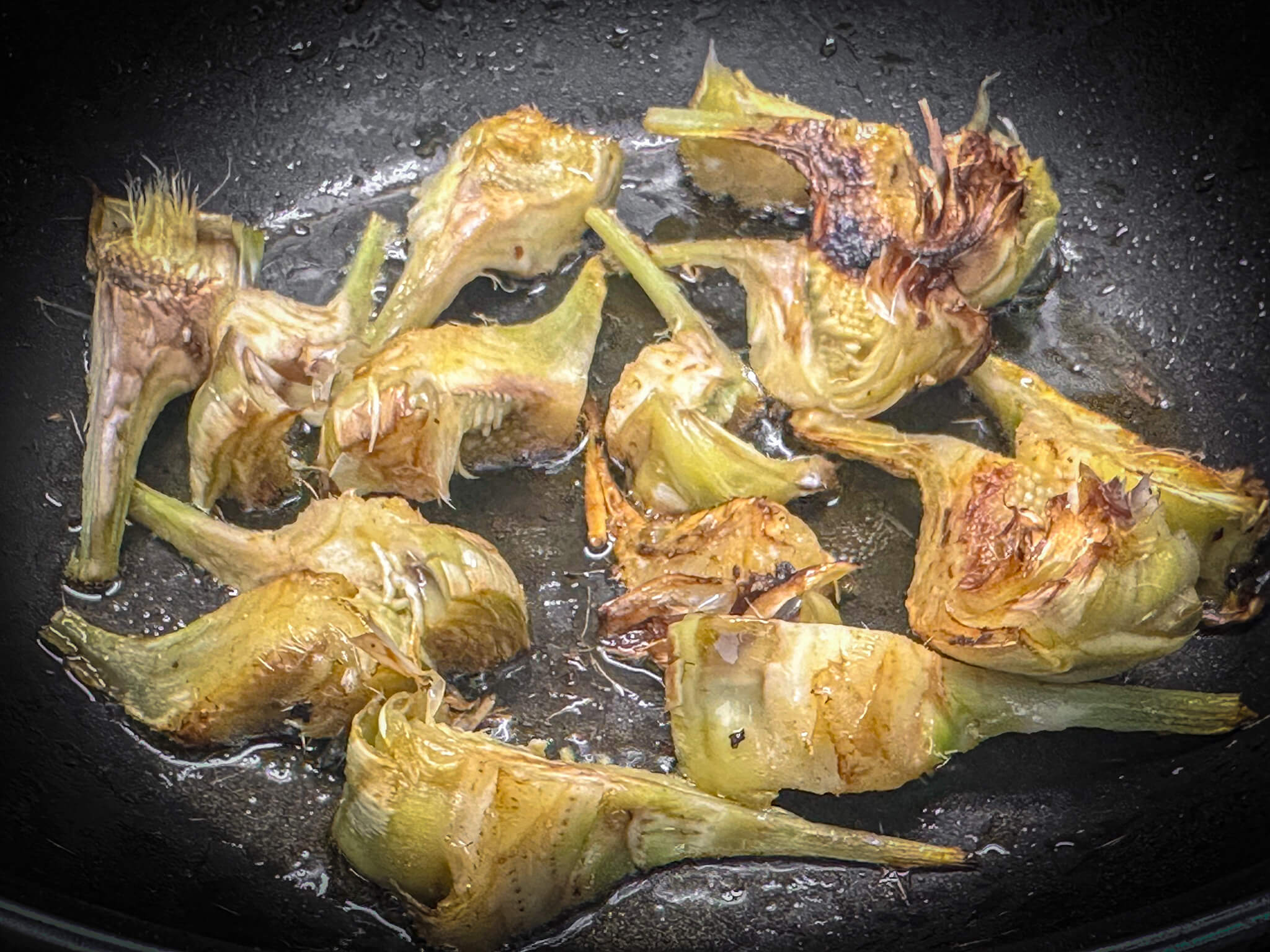Mediterranean Pinto Beans fried artichockes