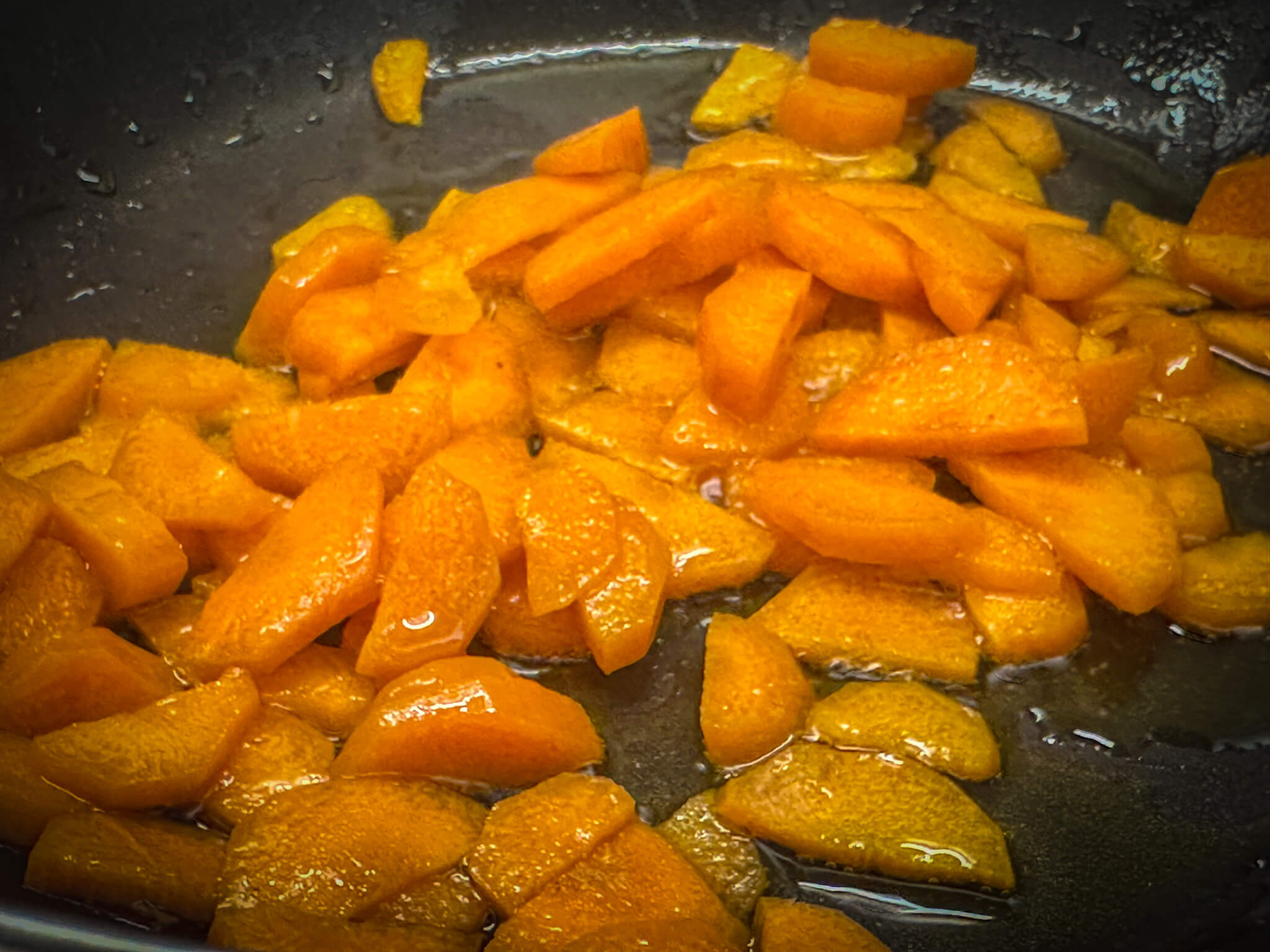 Mediterranean Pinto Beans sauteing carrots