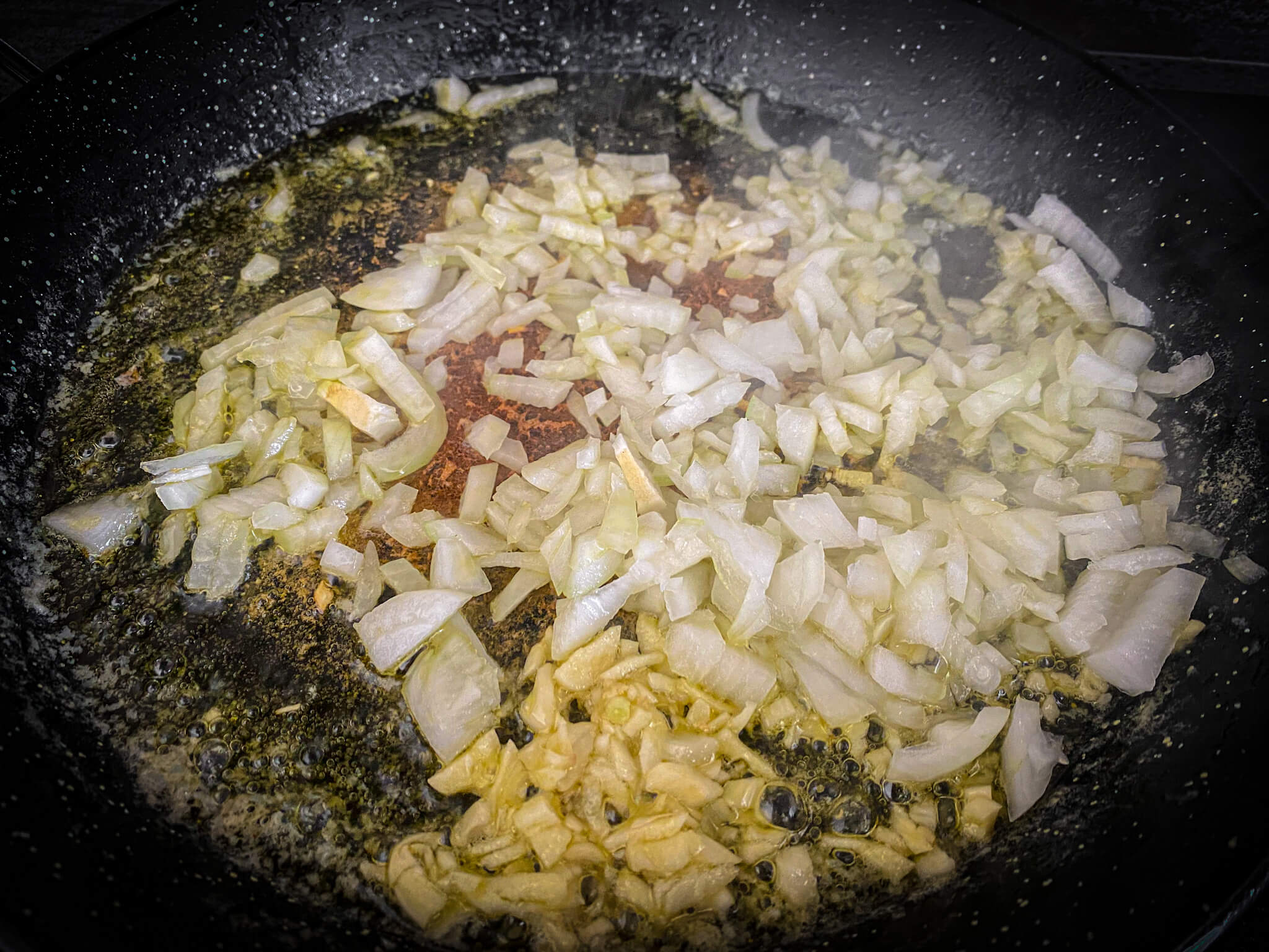 Spanish Pasta Paella sofrito onion & garlic