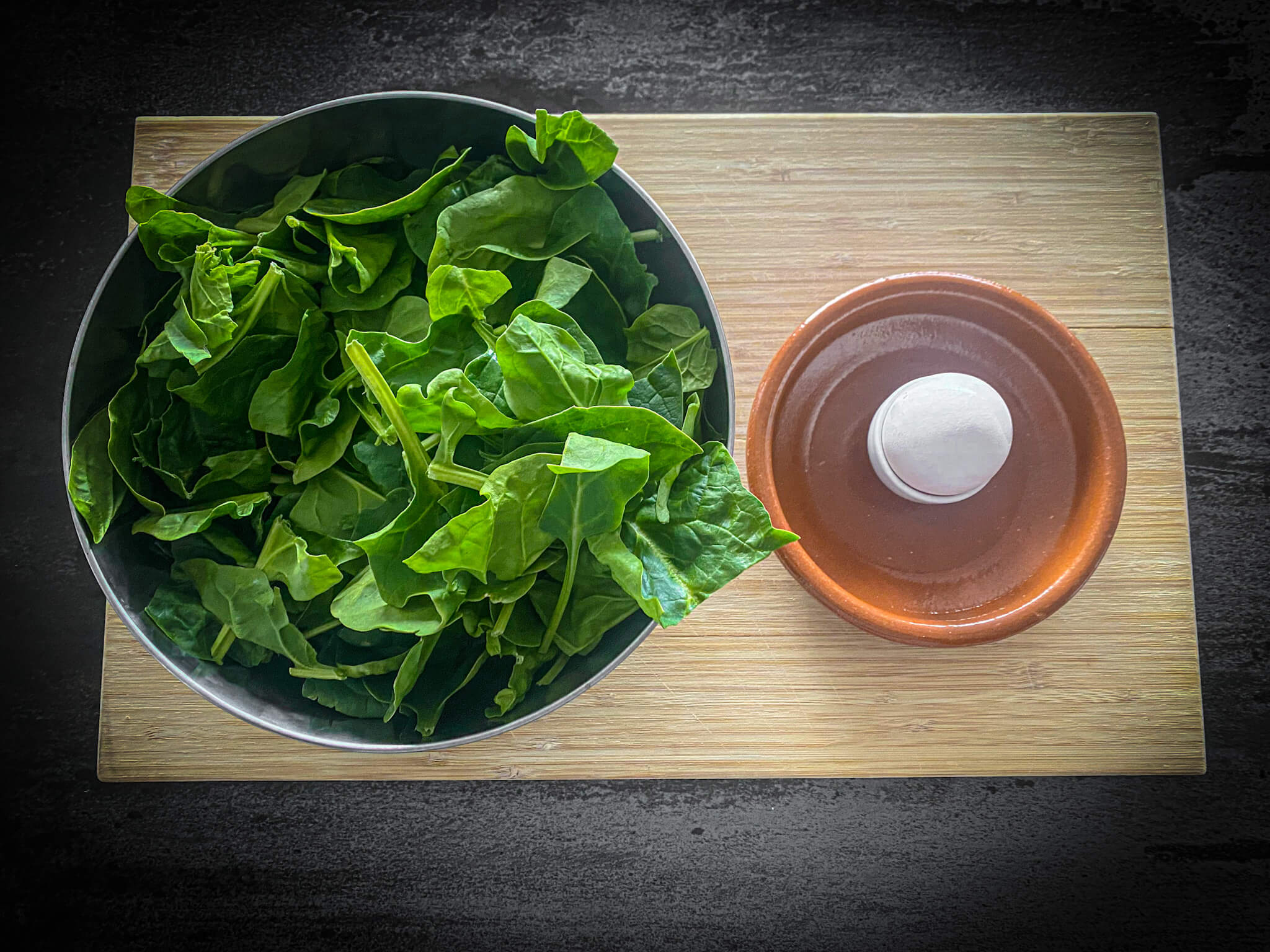 Creamy Eggs Florentine ingredients