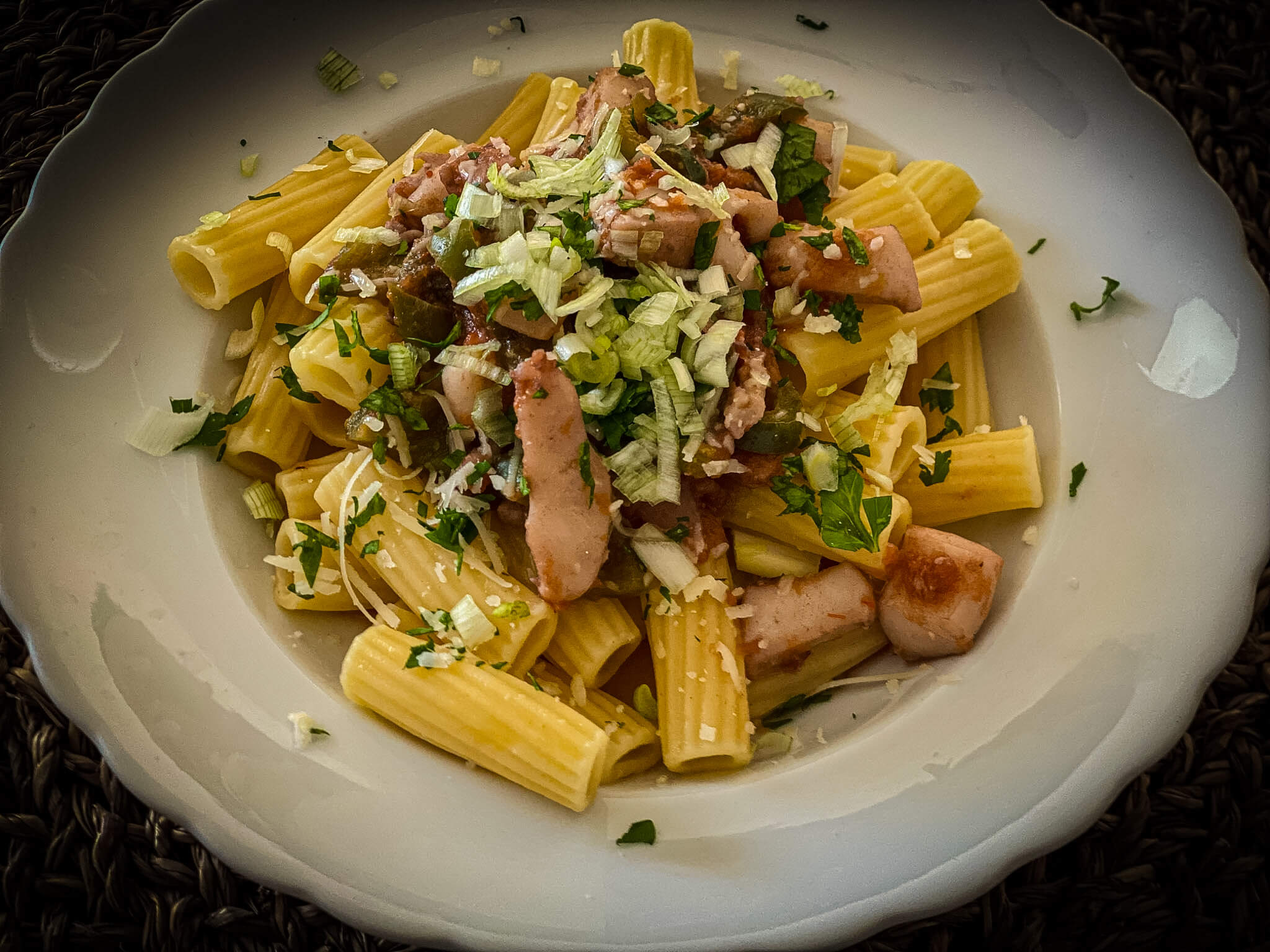 Macarrones con sepia plated 6
