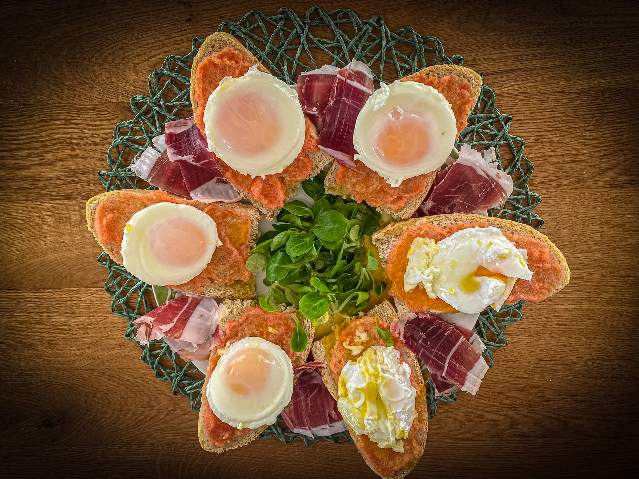 jamon huevo pochado