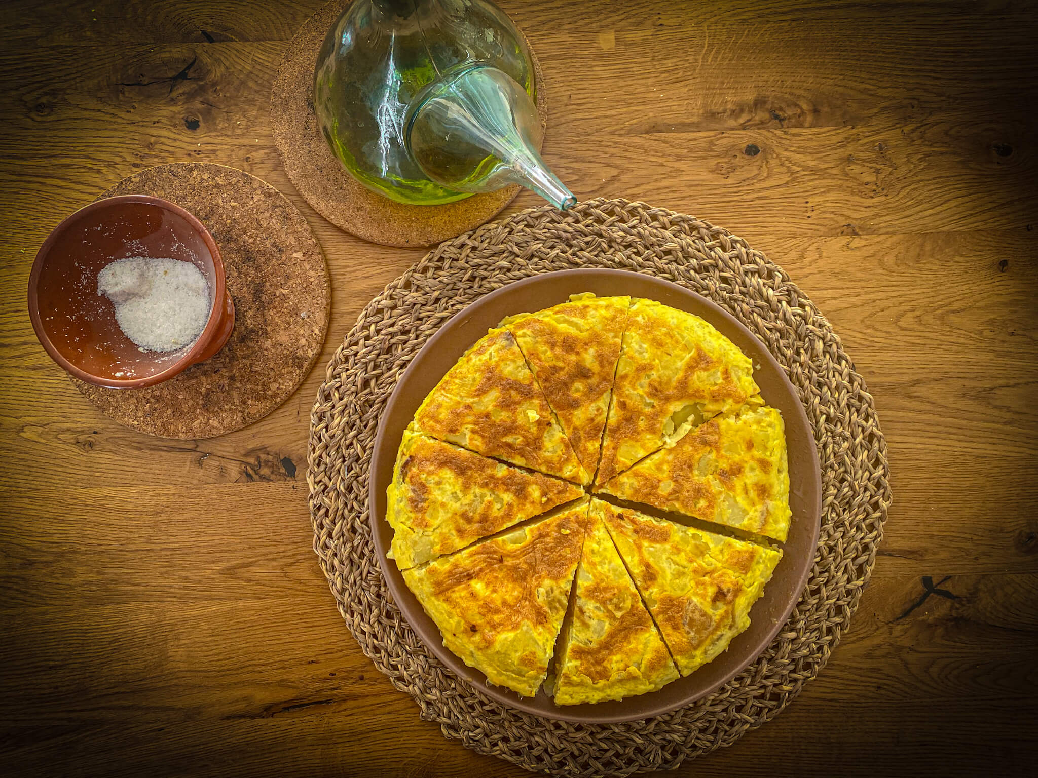 Tortilla de patata cortada