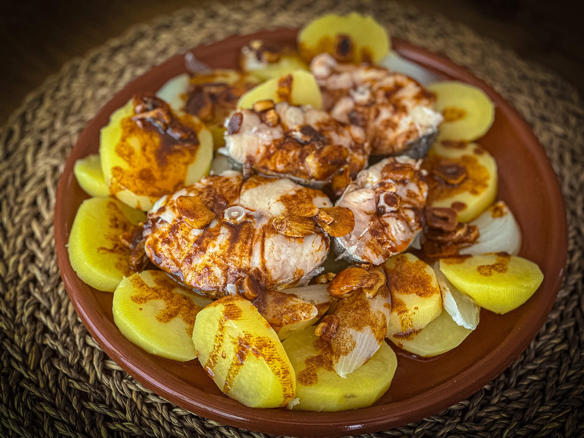 Merluza a la Gallega plate presentation