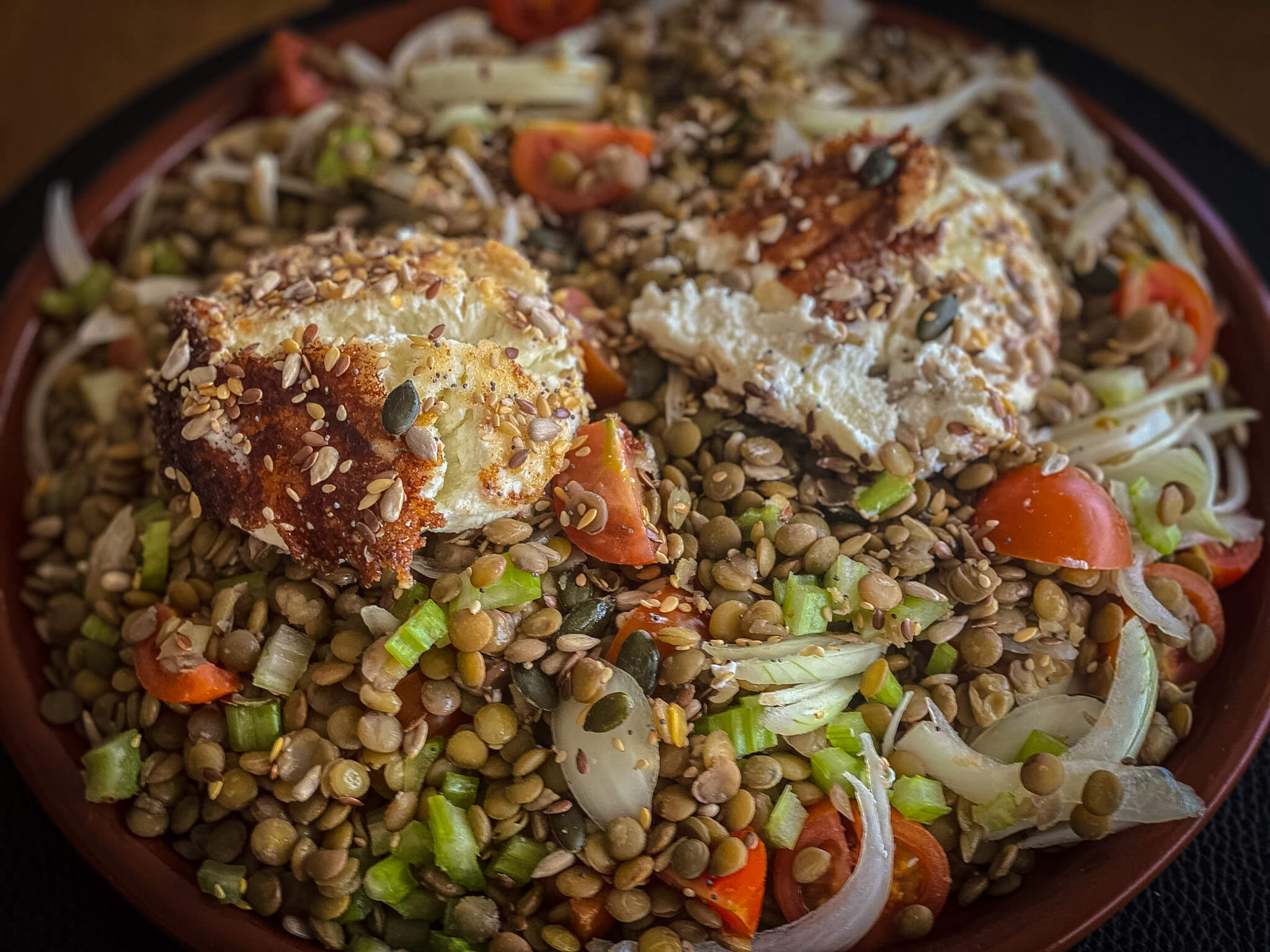 Warm Goat Cheese & Pardina Lentil Salad picture presentation