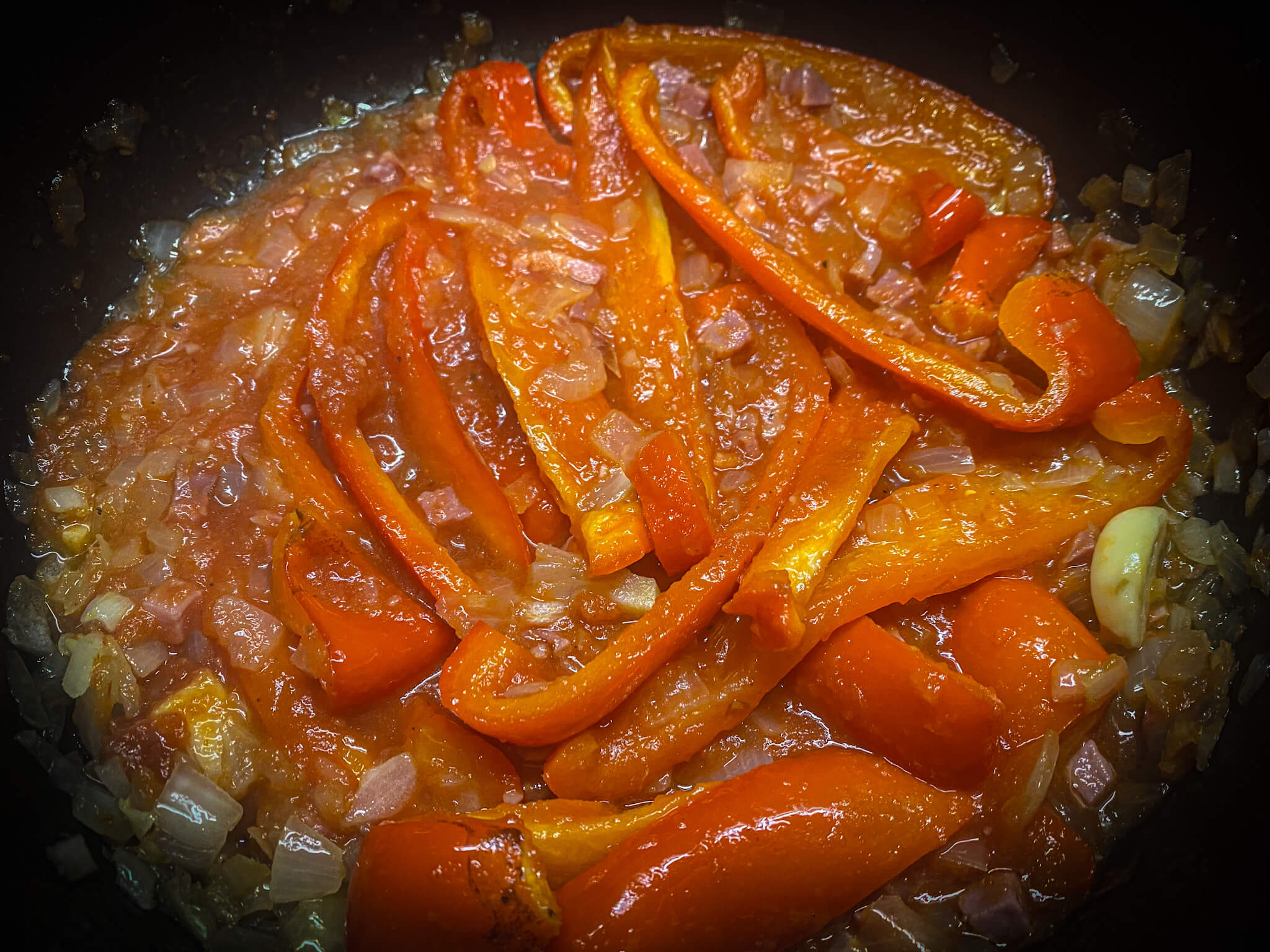 pollo al chilindron add tomato sofrito picture